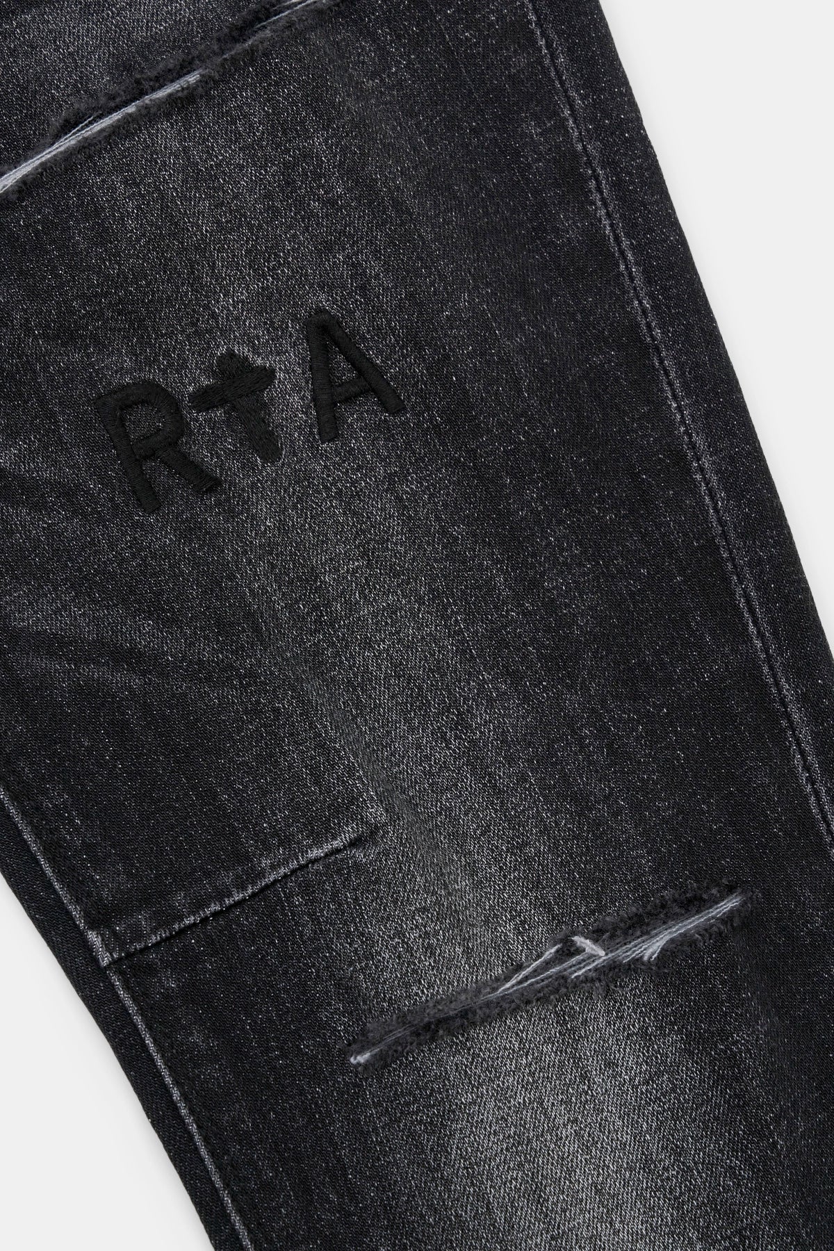 BRYANT RIPPED SKINNY JEAN | DISTRESSED GREY - Image 3