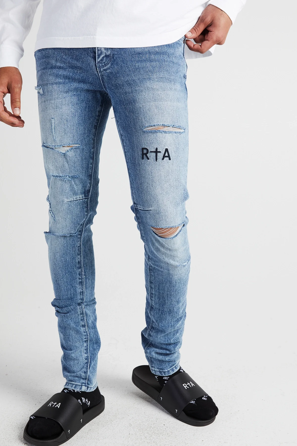 BRYANT RIPPED SKINNY JEAN | DISTRESSED VINTAGE BLUE - Image 5