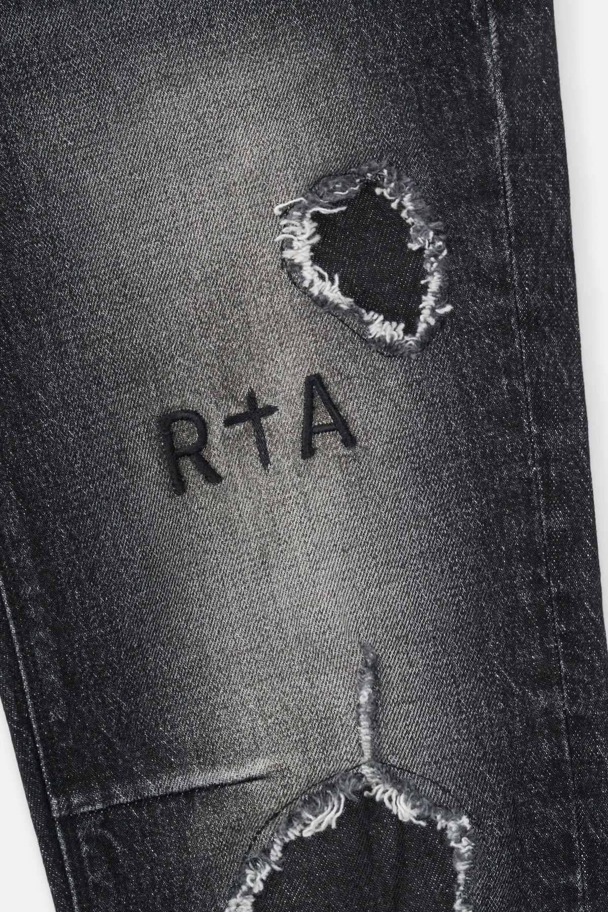 CLAYTON SKINNY JEAN | FRAY NOIR - Image 3