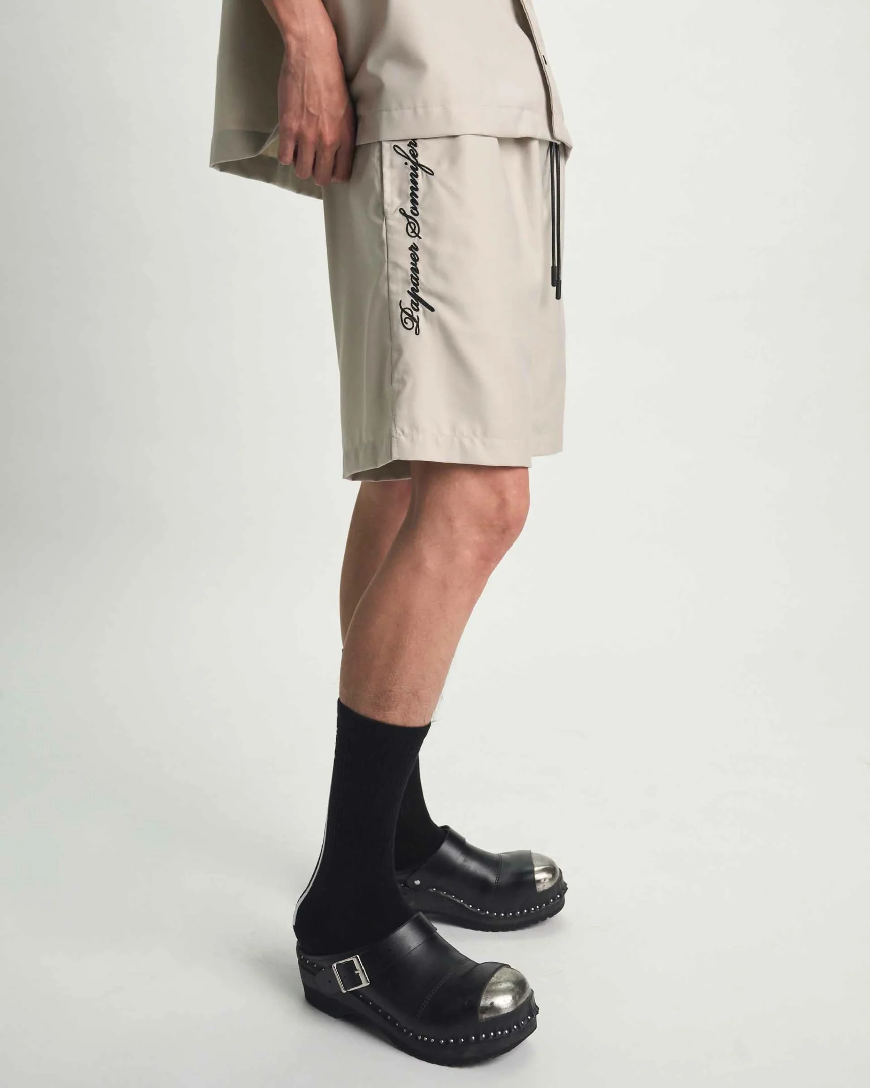CLYDE SHORT | BEIGE POPPY - Image 3