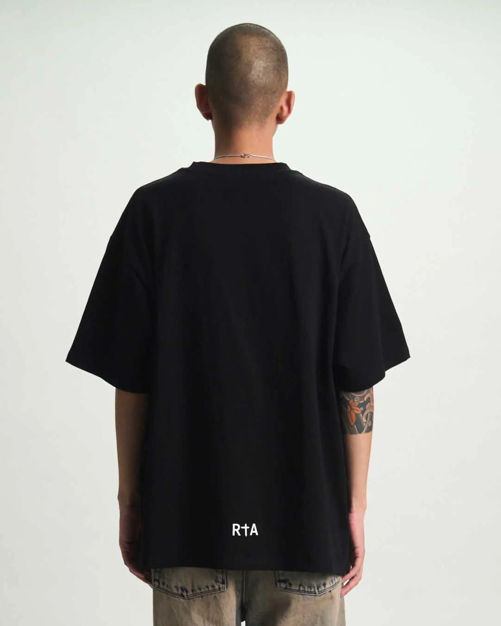 COLIN OVERSIZED SHORT SLEEVE TEE | BLACK ASCENDING RTA - Image 7