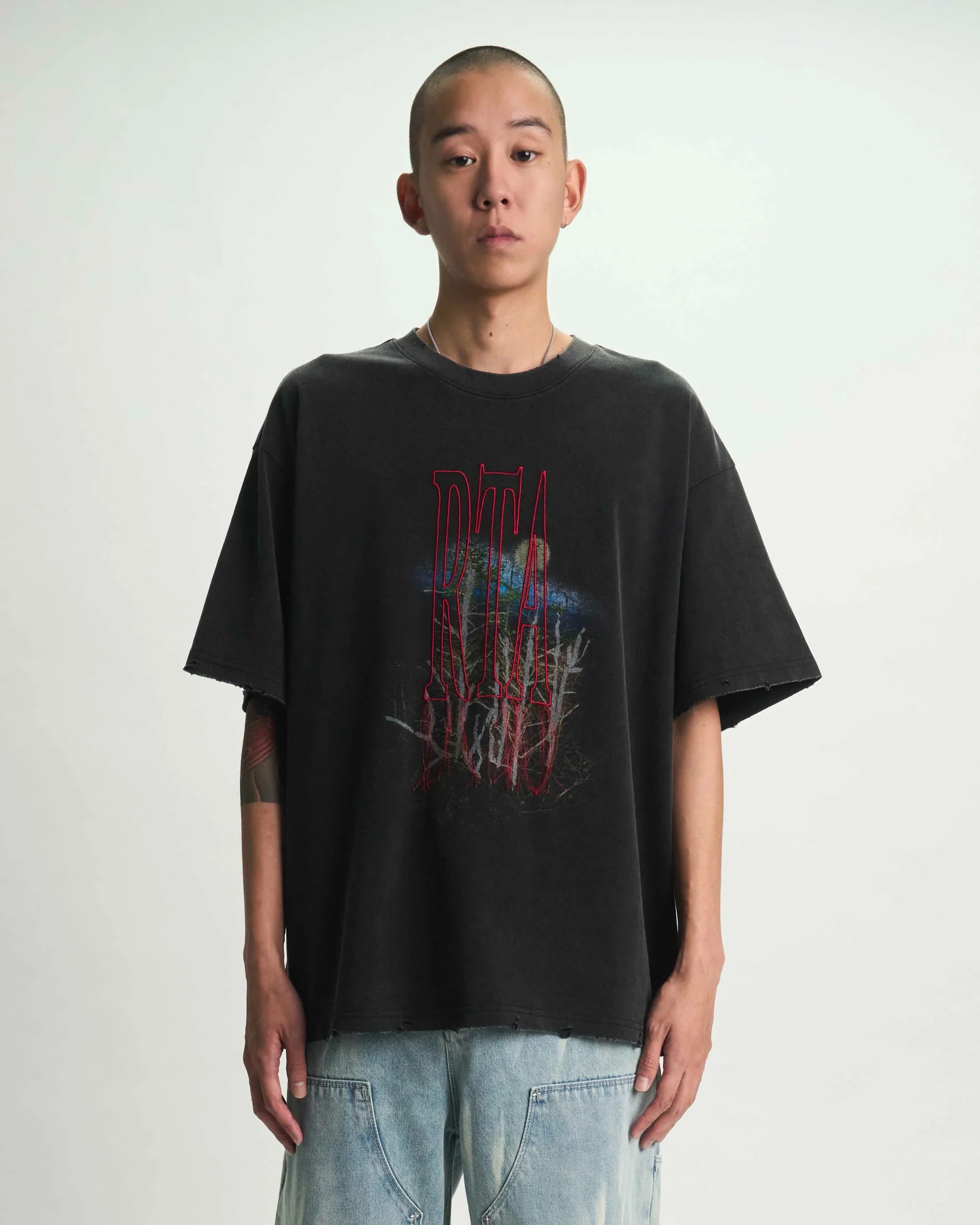 COLIN OVERSIZED SHORT SLEEVE TEE | BLACK FOREST