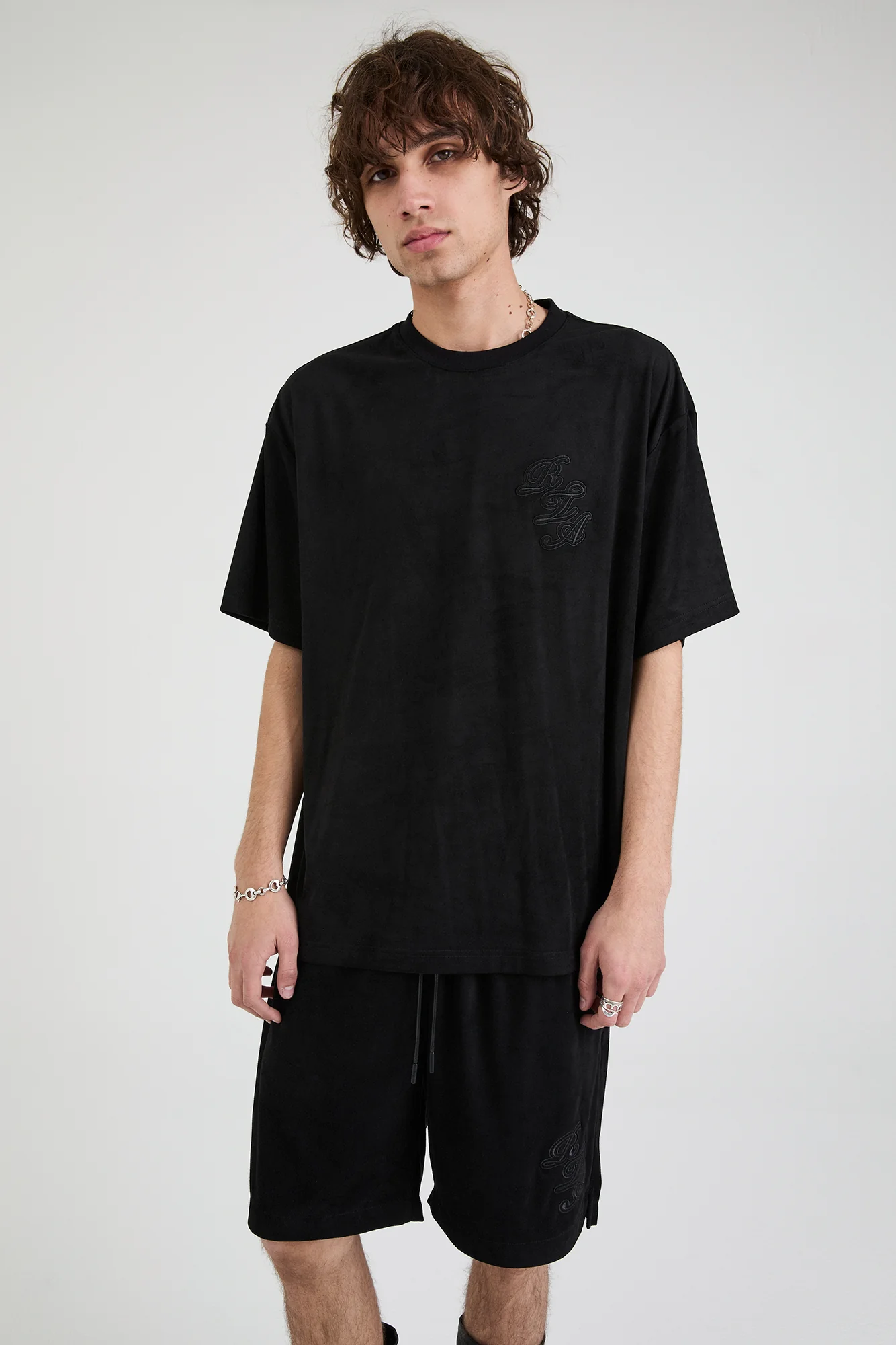COLIN OVERSIZED SHORT SLEEVE TEE | BLACK SCRIPT LOGO - Image 5