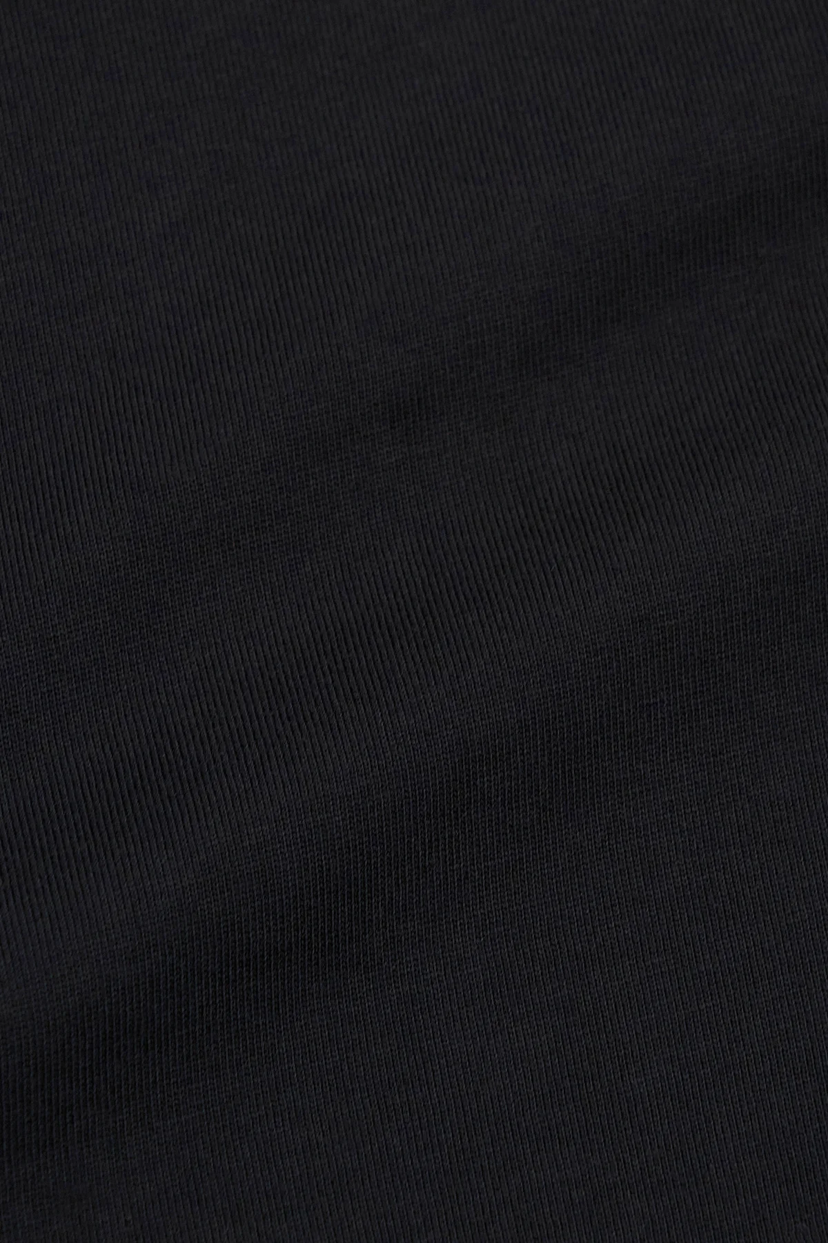 COLIN OVERSIZED TEE | BLACK BLURRY RTA - Image 4