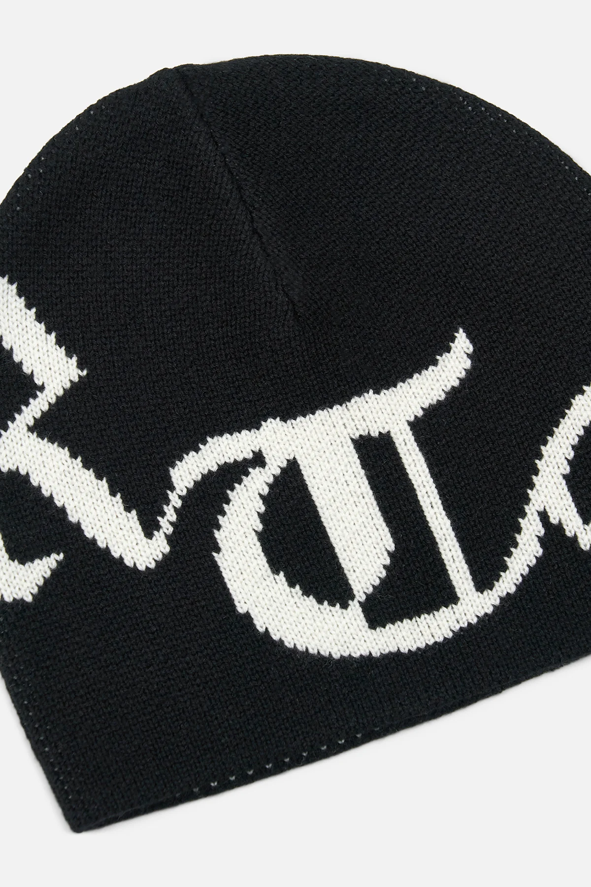 DAX BEANIE | BLACK OLD ENGLISH RTA - Image 3