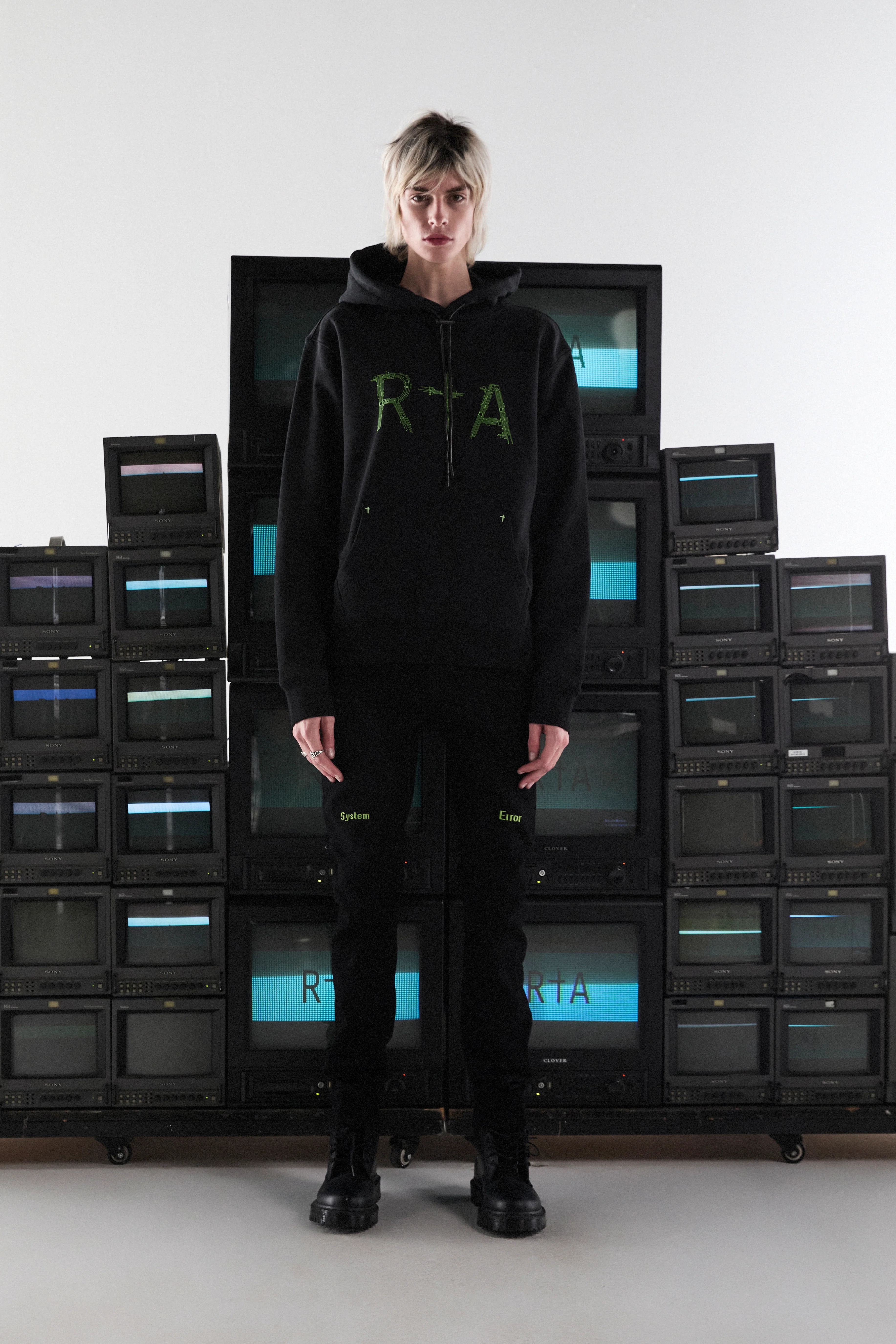 DION HOODIE | BLACK CIRCUIT RTA - Image 5