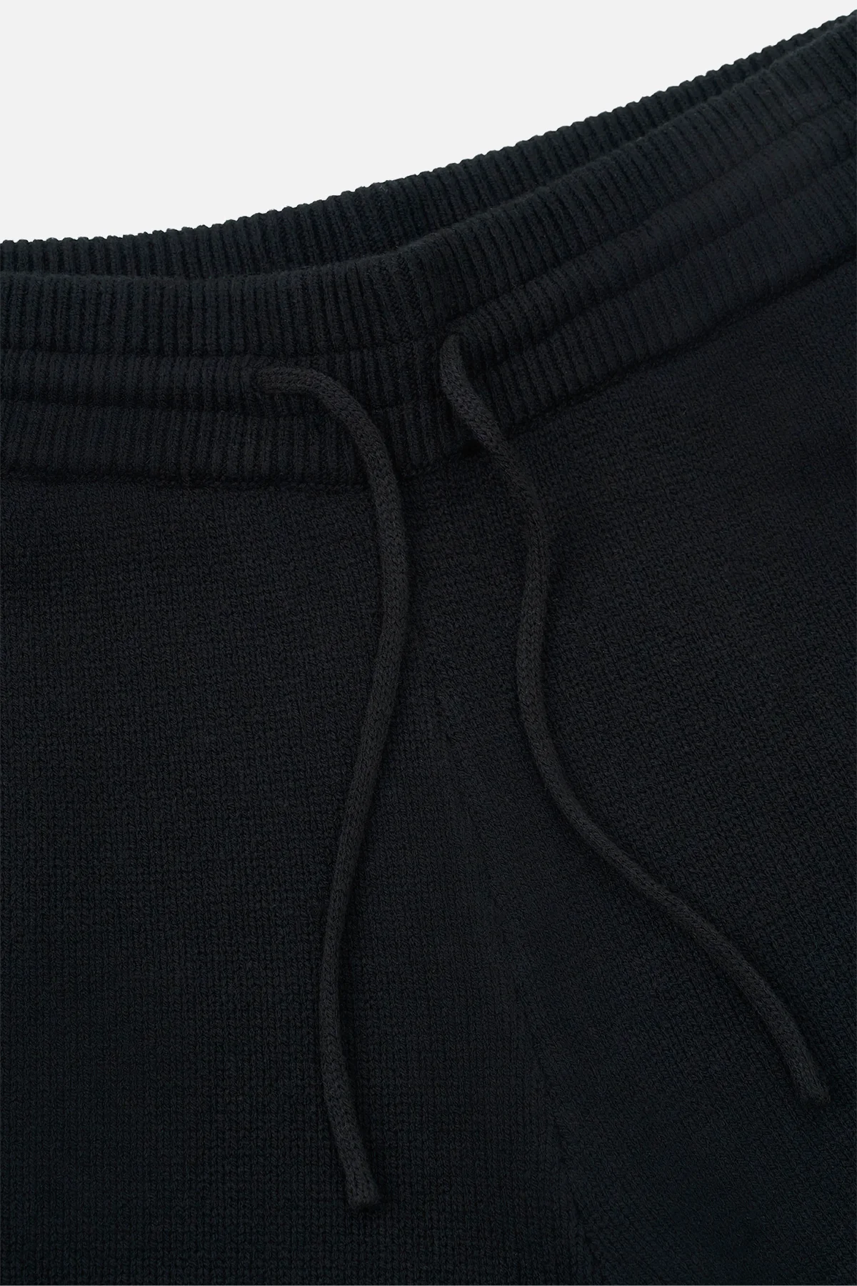 ELIAS SHORT | BLACK GREEN LOGO - Image 4