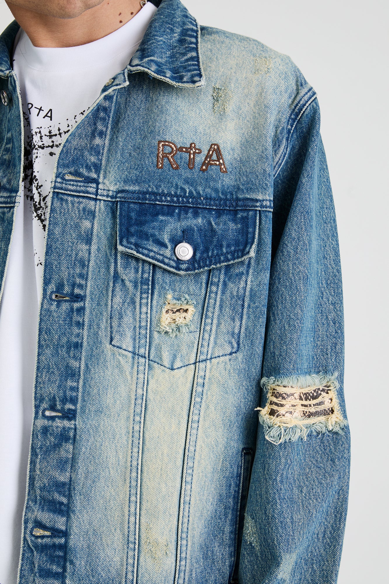 ELMER DENIM JACKET | BLUE DISTRESSED SNAKE - Image 7