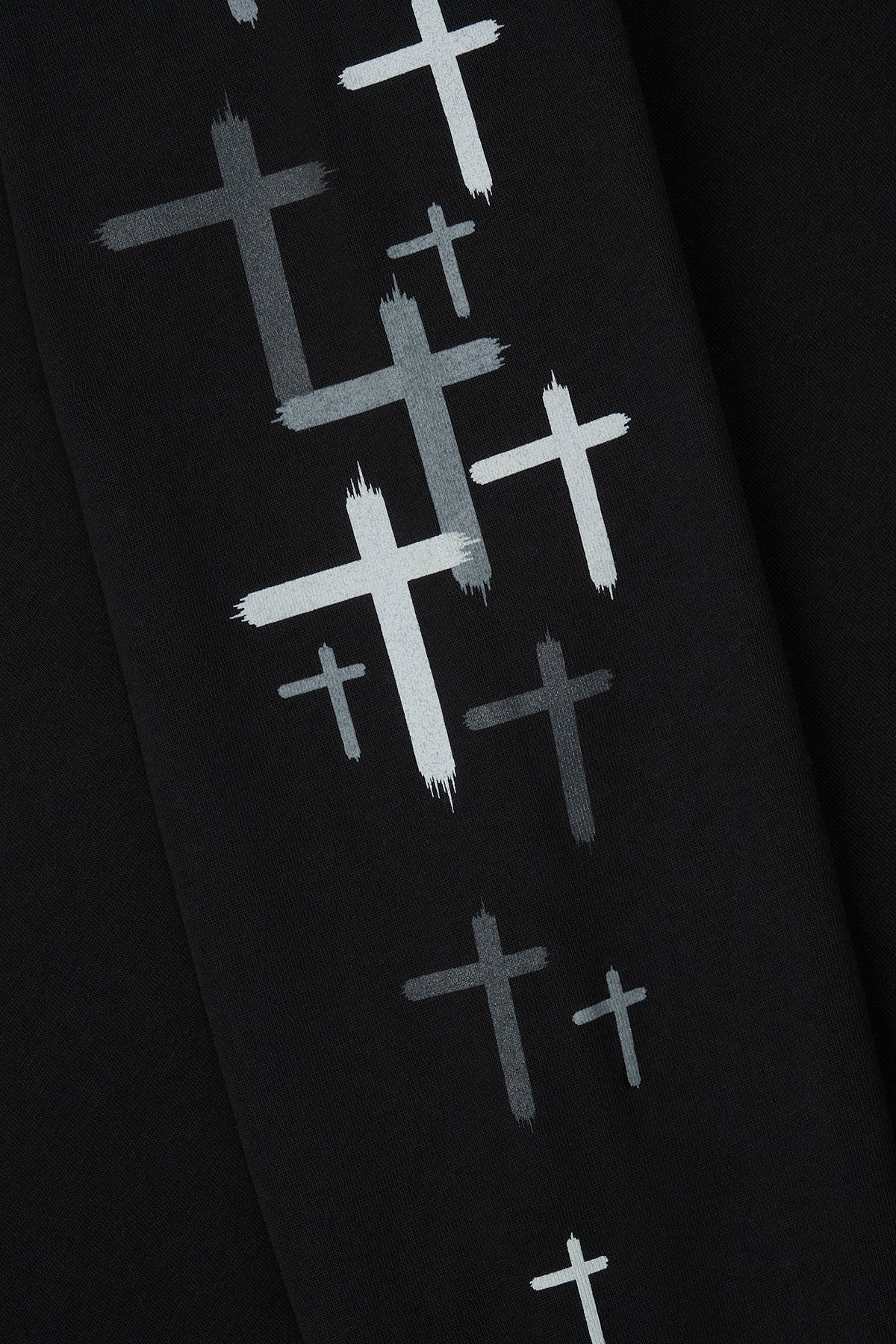 LAWRENCE LONG SLEEVE TEE | BLACK CROSSES - Image 4