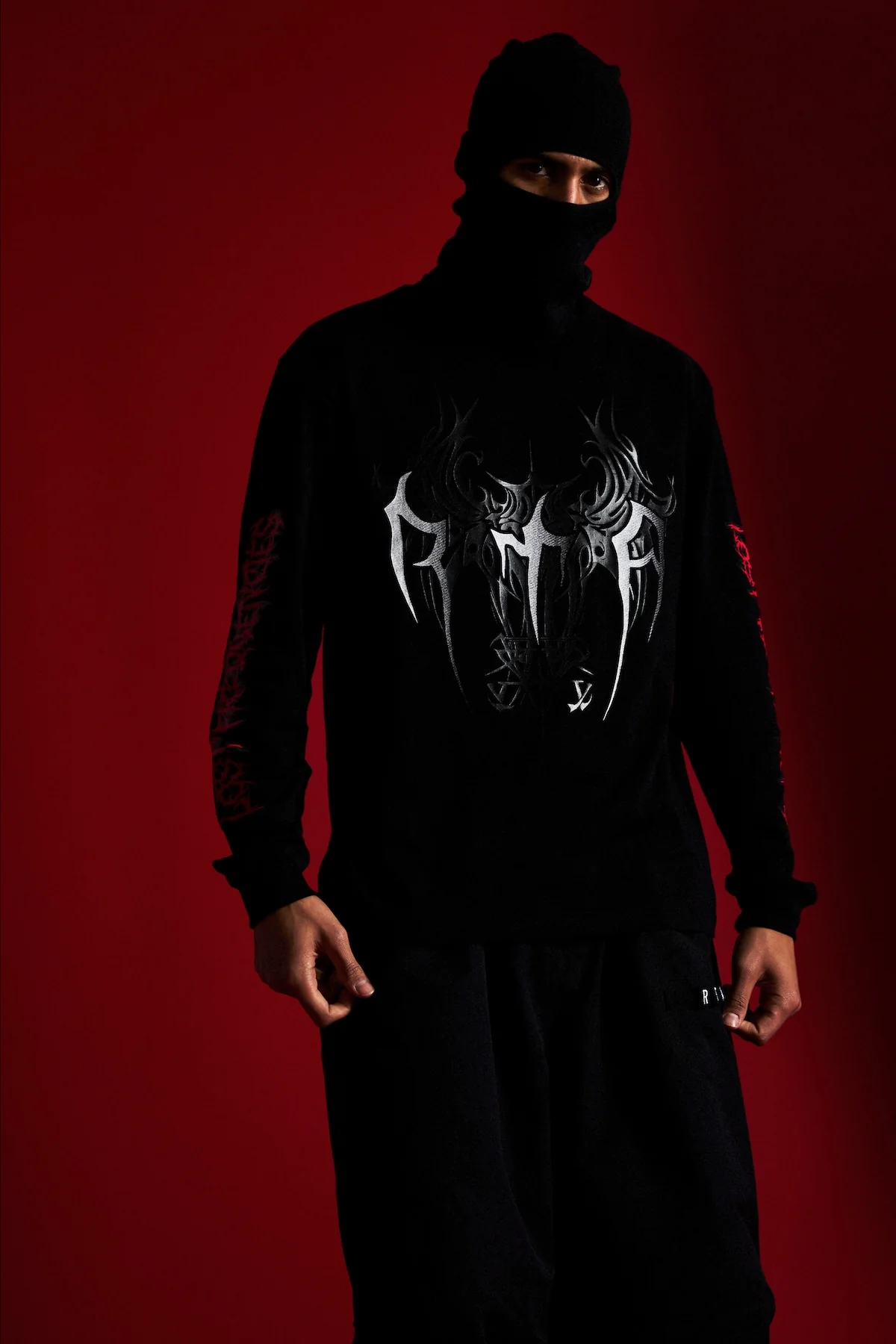 LAWRENCE LONG SLEEVE TEE | BLACK CYBER SIGILISM RTA - Image 2