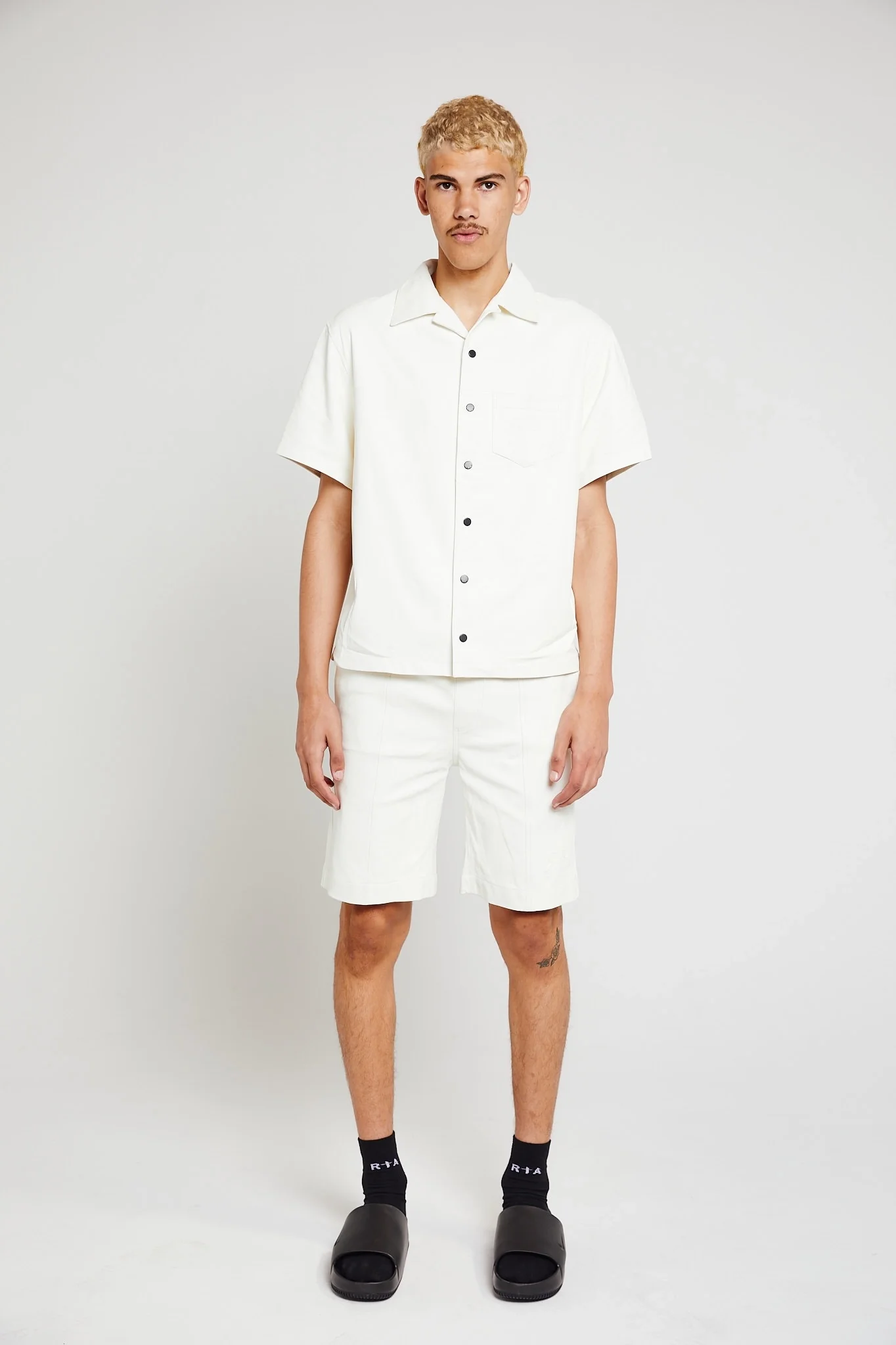 LEATHER SHORT SLEEVE SHIRT | WHITE - Image 5