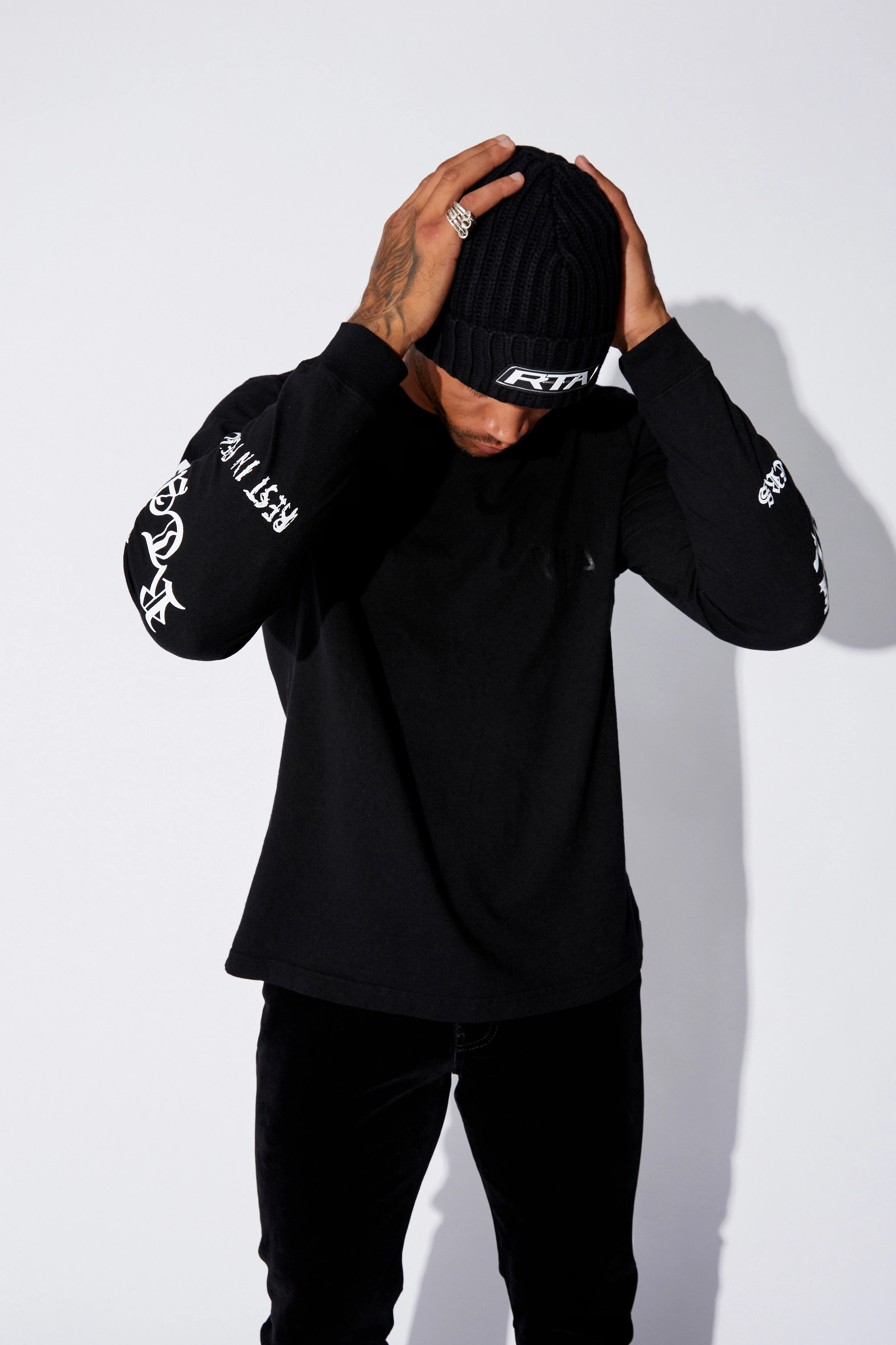LONG SLEEVE TEE | BLACK GREATEST HITS - Image 9