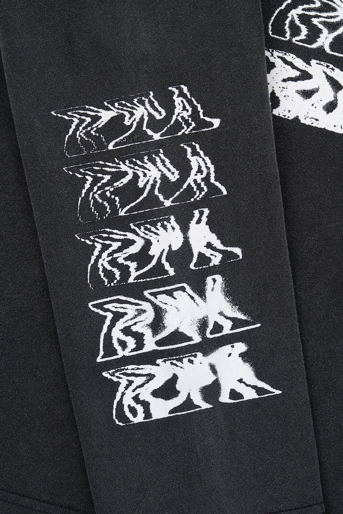 LORIS DOUBLE LAYERED LONG SLEEVE TEE | BLACK SMOKY RTA - Image 5