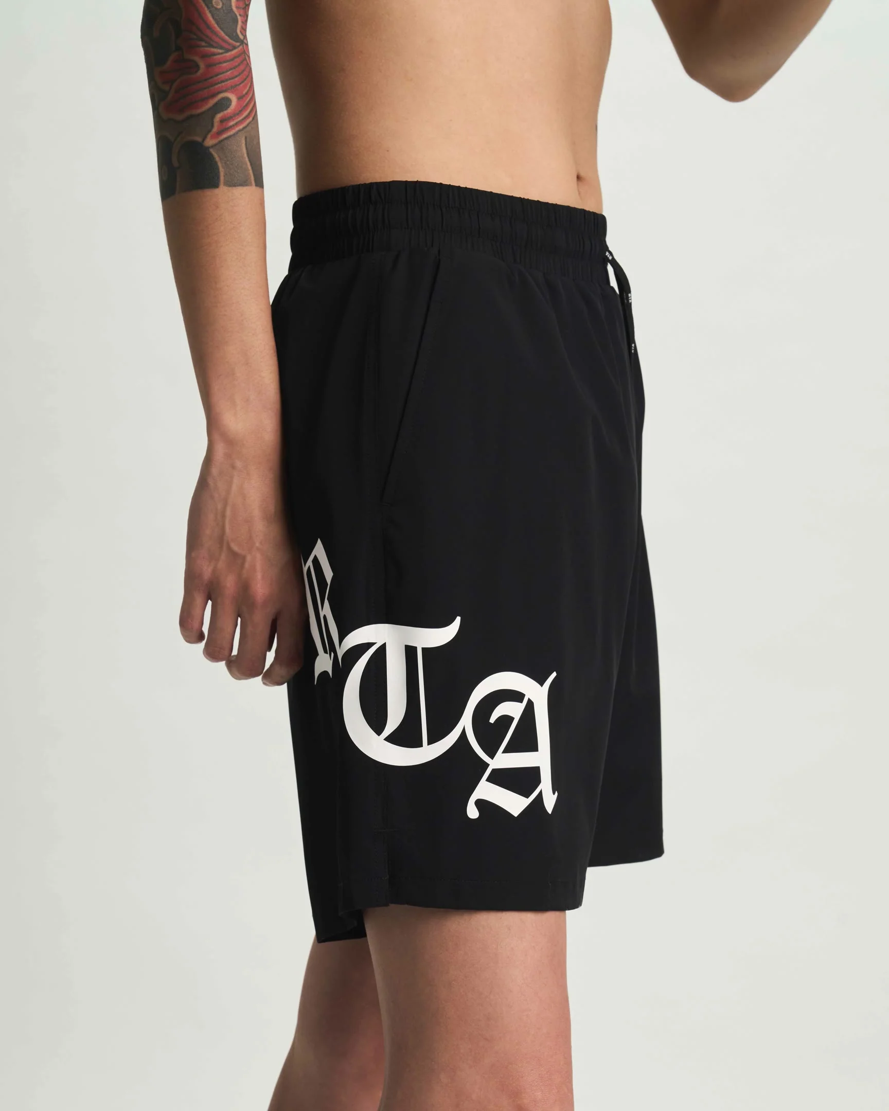 MARK SWIM TRUNK | BLACK OLD ENGLISH RTA - Image 7