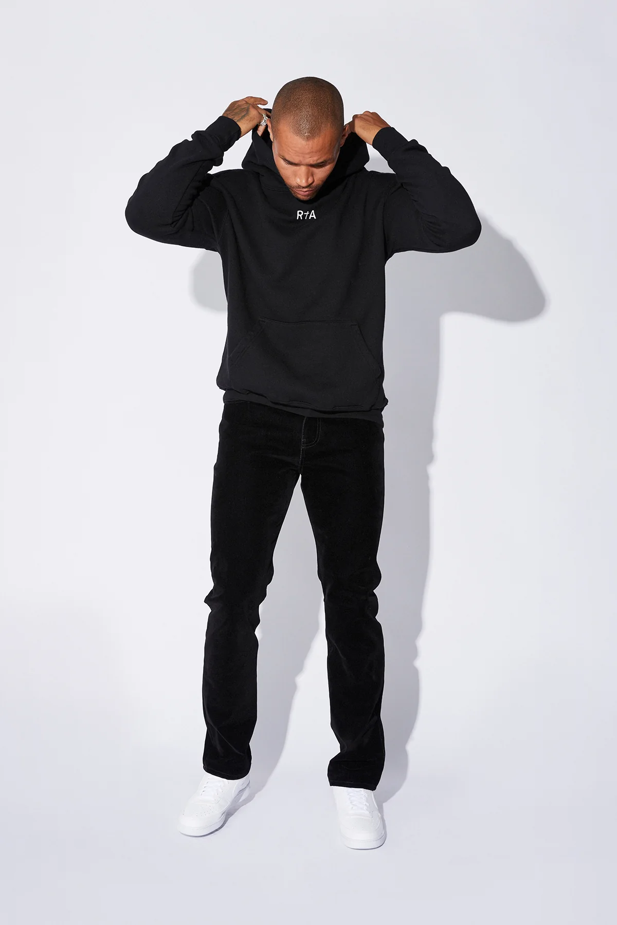 NASH HOODIE | BLACK FRONT SMALL LOGO - Image 2
