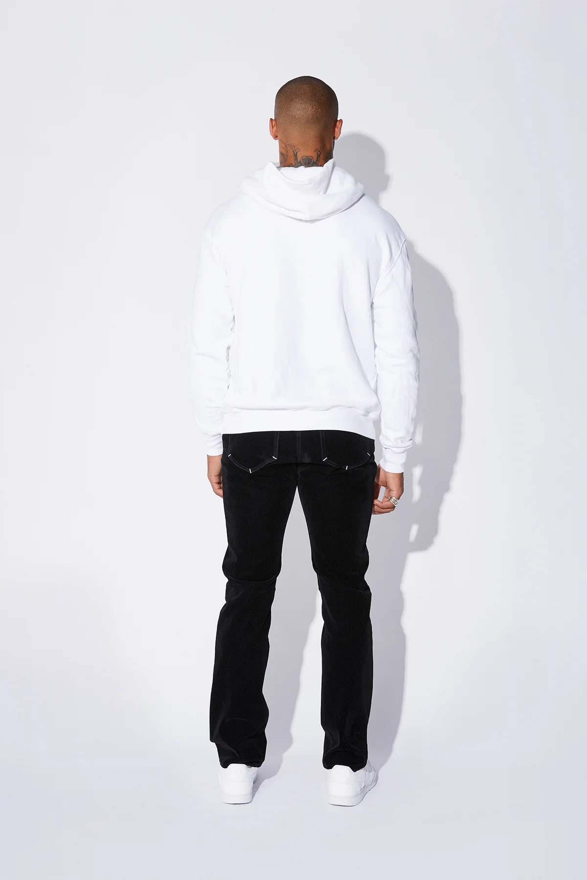 NASH HOODIE | WHITE FRONT SMALL LOGO - Image 4