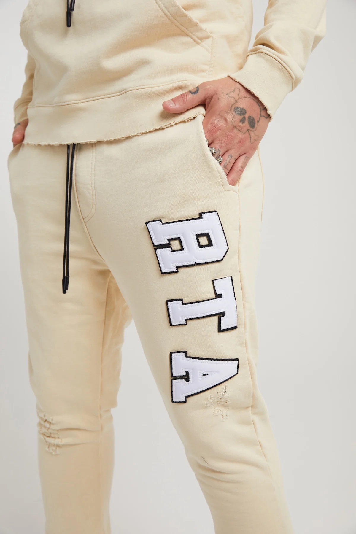 OWEN SWEATPANT | BEIGE COLLEGIATE - Image 4