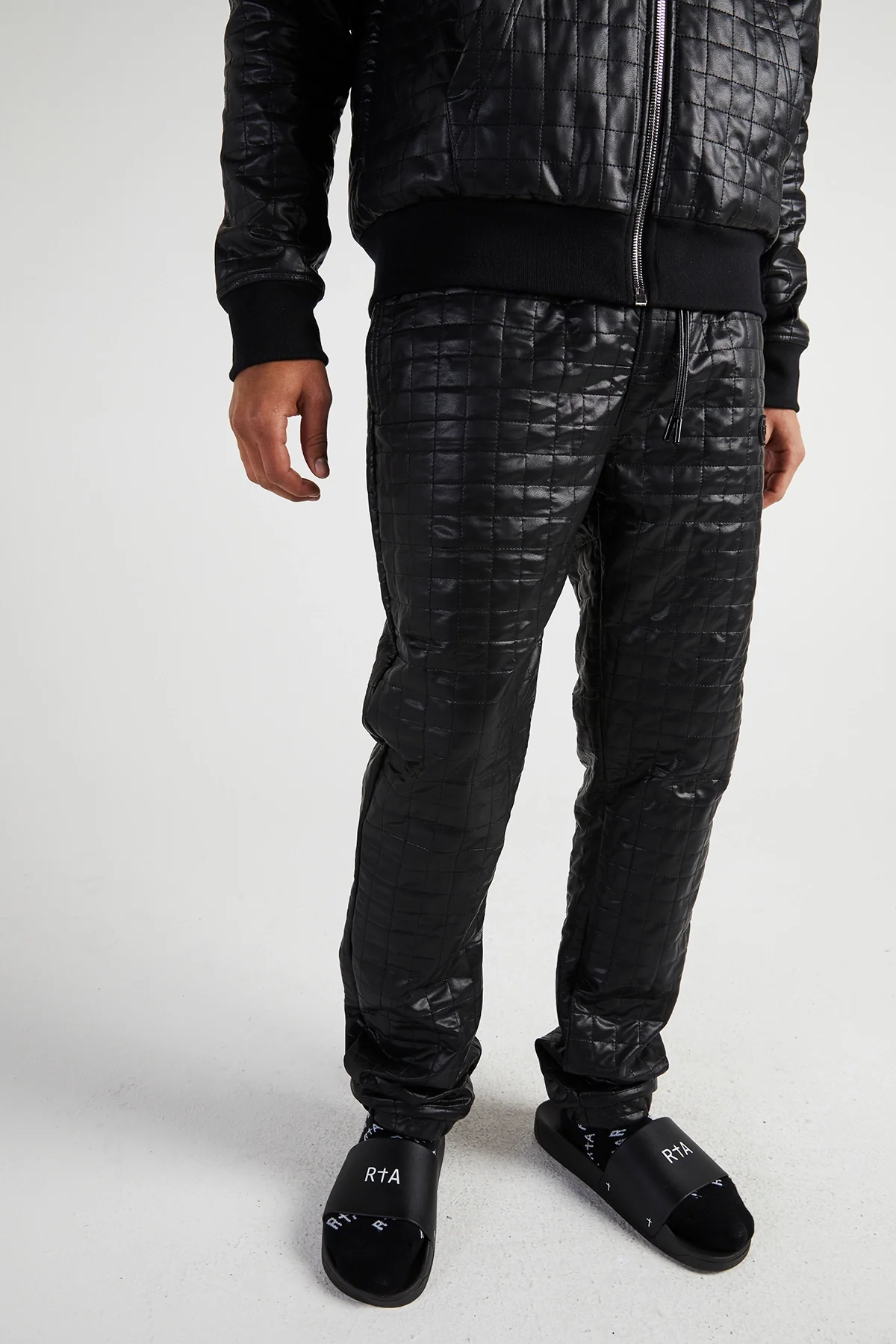 OWEN SWEATPANT | BLACK QUILTED - Image 5