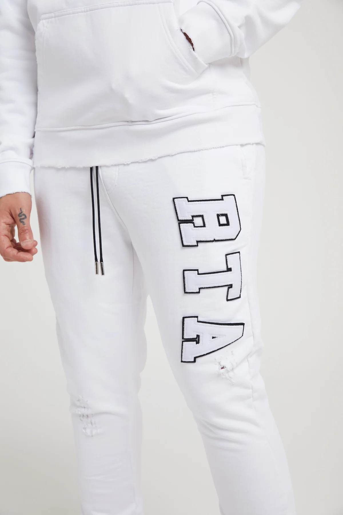 OWEN SWEATPANT | WHITE COLLEGIATE - Image 4