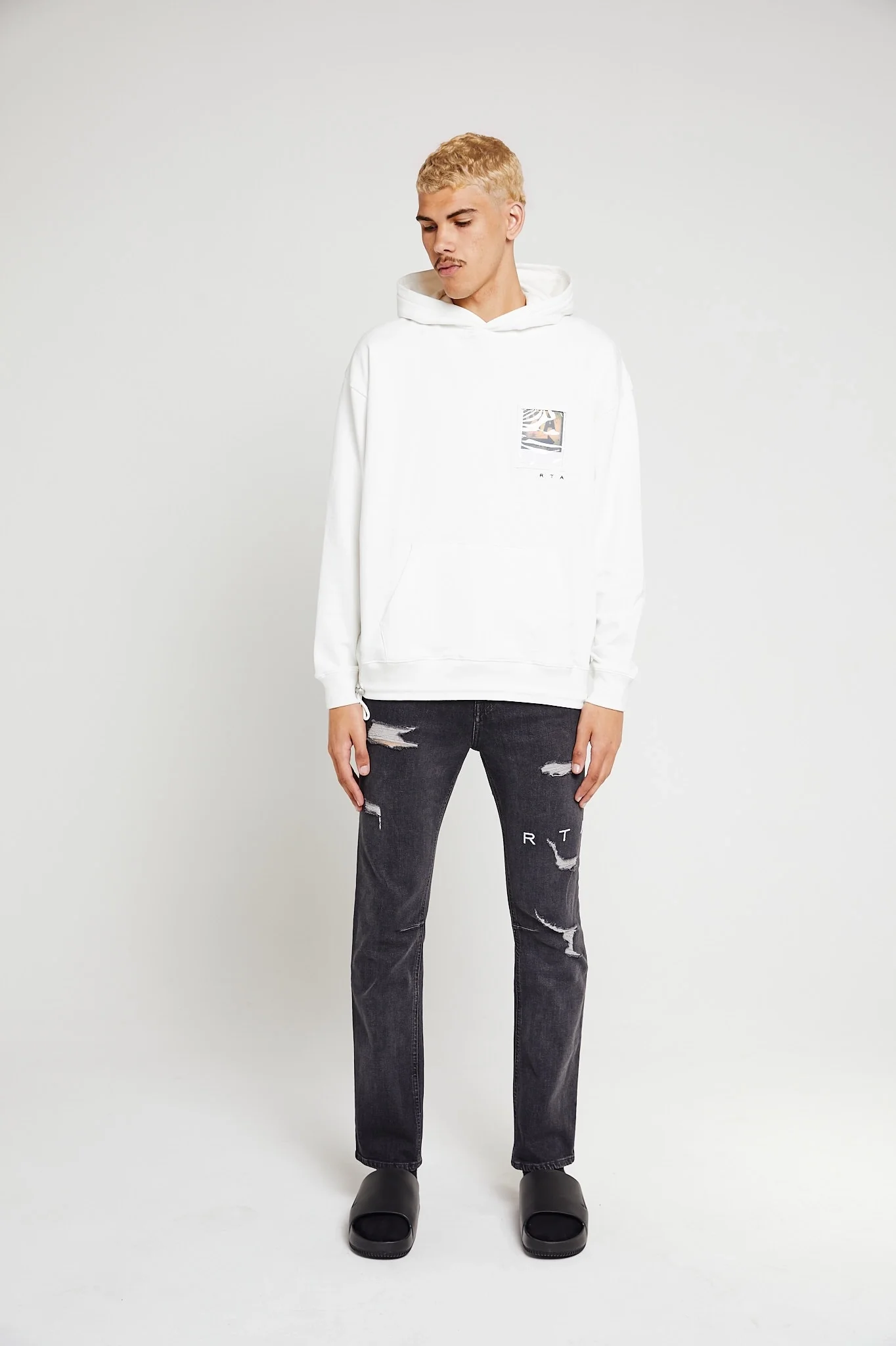 PHOTO POCKET HOODIE - Image 3